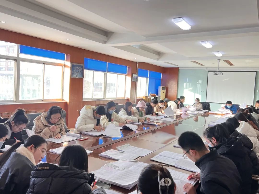 山东民族技师学院批改月考考试试卷