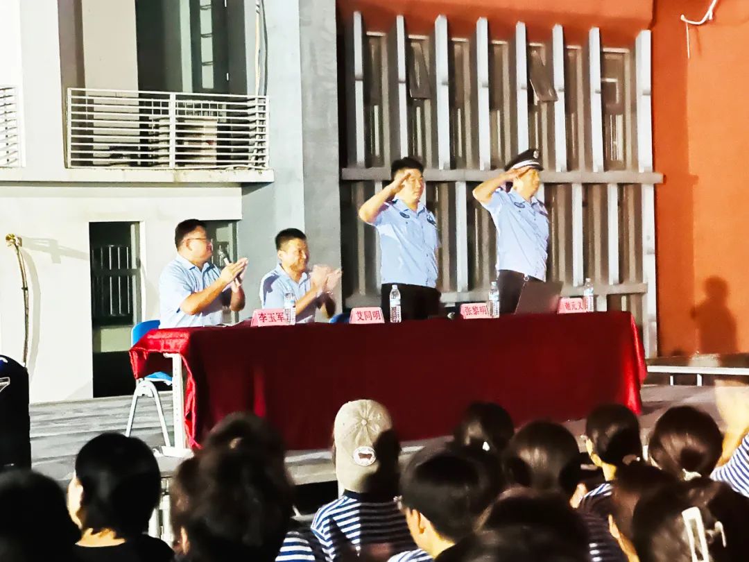 普法宣传进校园 守护青春伴成长—山东民族技师学院开展校园普法活动