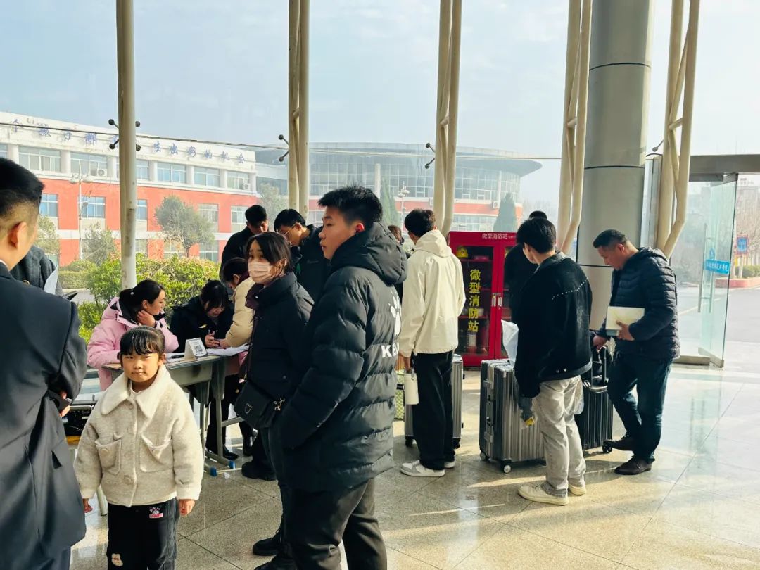 山东民族技师学院喜迎2025年春季生开学