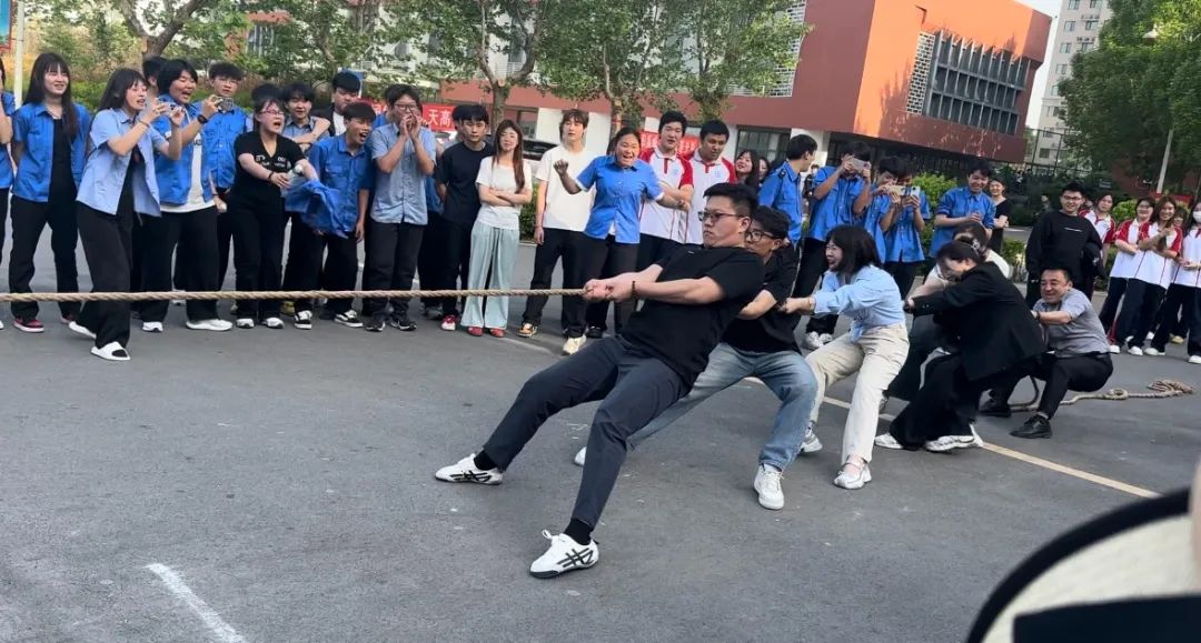 凝心聚力 一“绳”同心|山东民族技师学院拔河比赛圆满落幕!